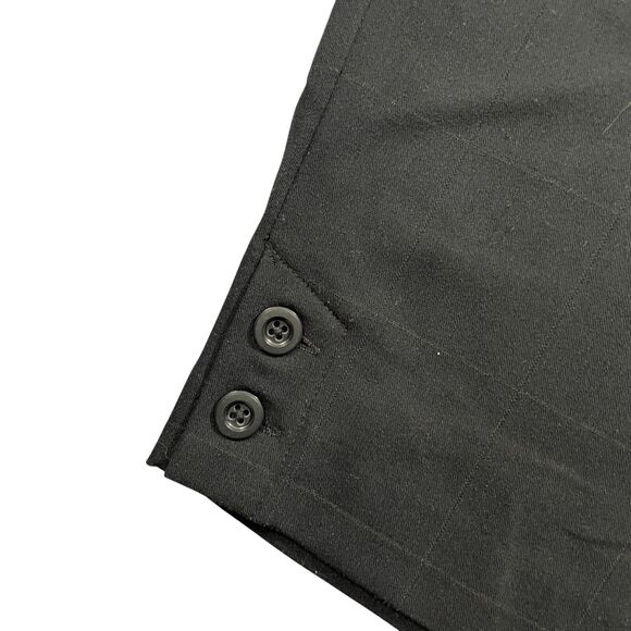 EP Pro 4 Black Bermuda Womens Shorts Polyester Blend Tennis Golf‎ Button Accents - Picture 2 of 4